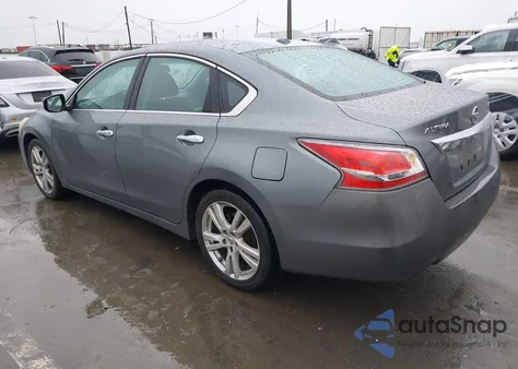 2015 Nissan Altima 3.5 S/3.5 Sl/3.5 Sv z USA, uszkodzony, nr VIN 1N4BL3AP3FC480190